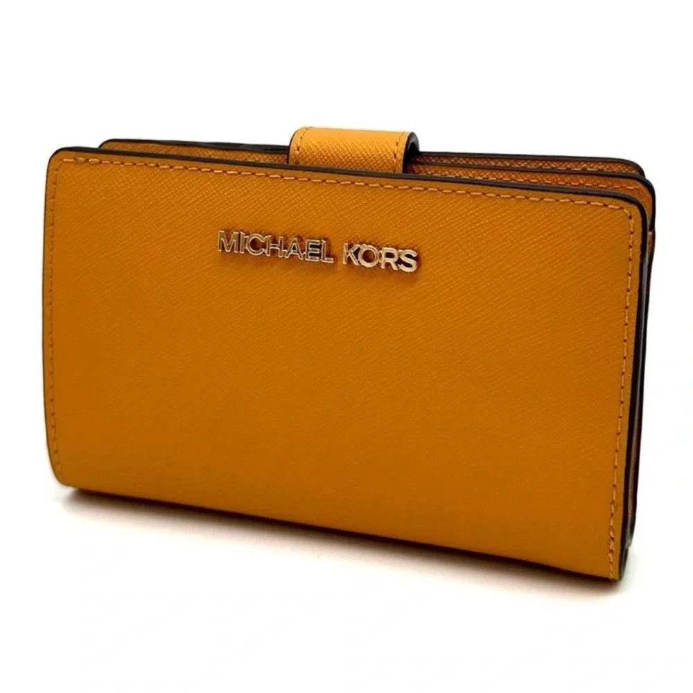 Michael Kors Medium Bifold Zip Chain Wallet Cider